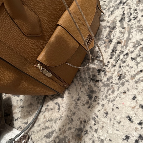 Henri bendel - Picture 6 of 6